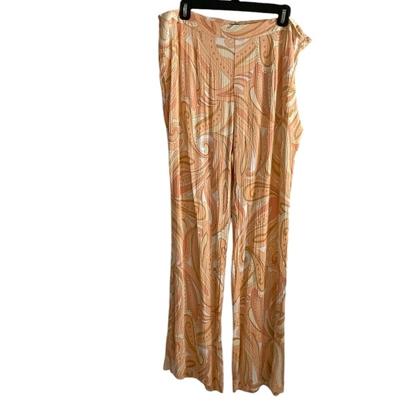 Forever 21 Pink Paisley Women’s Size 1X Disco Flare Crepe Pants Costume Casual - Picture 1 of 5